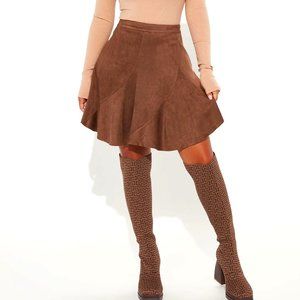 FASHION NOVA: MINI SKIRT -CHOCOLATE